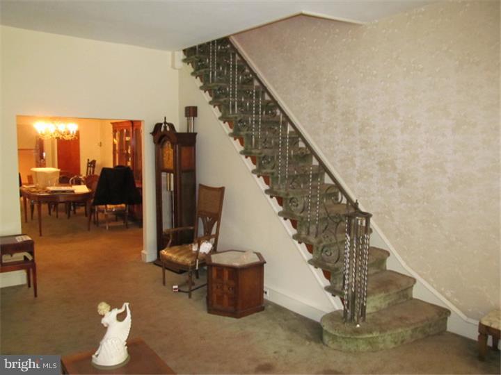 731 Reed Street Philadelphia, PA 19147 - Photo 3 of 22 Living Room