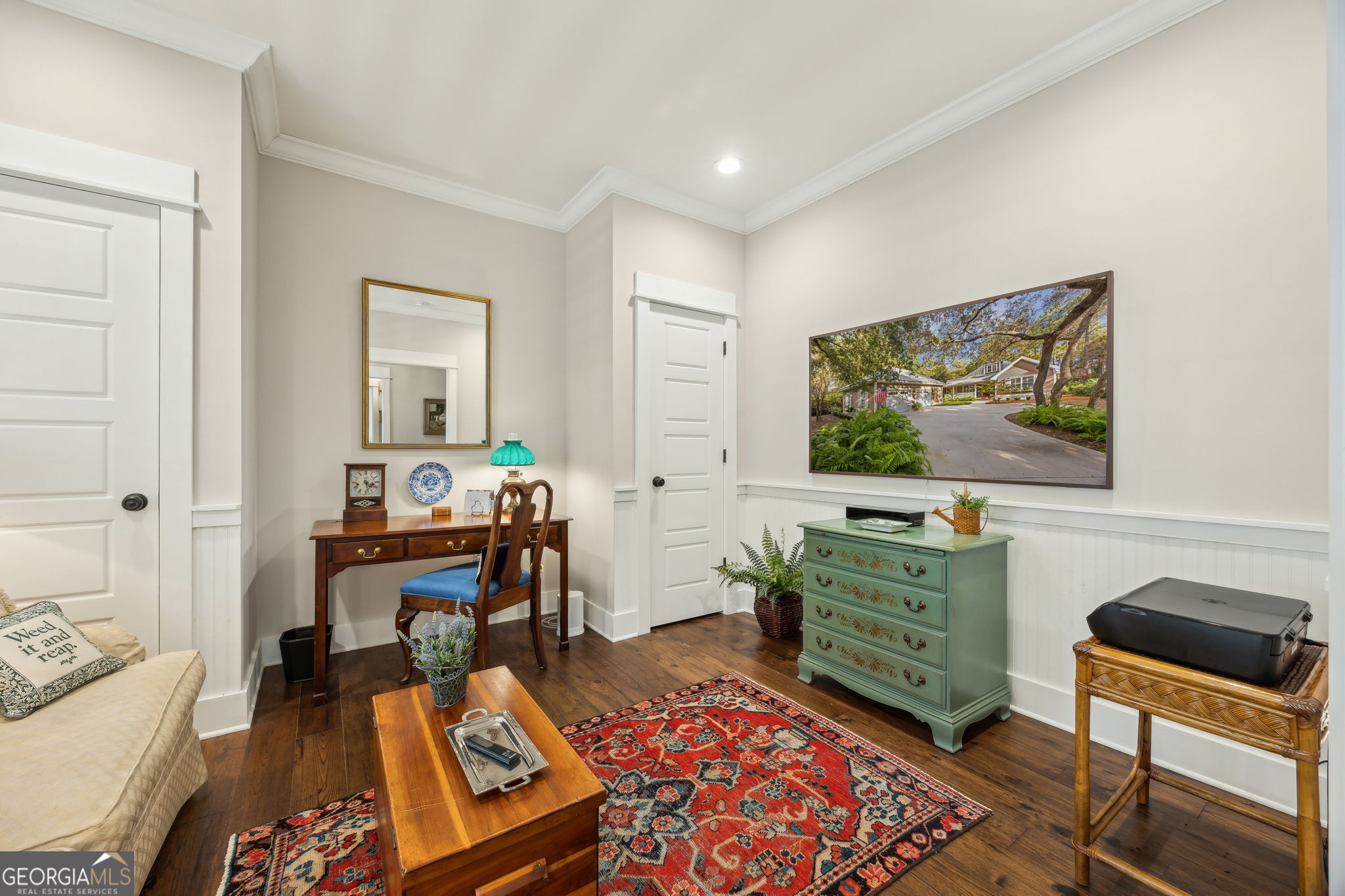 105 Spartina Court St. Marys, GA 31558 - Photo 31 of 95 a living room with furniture and a flat screen tv