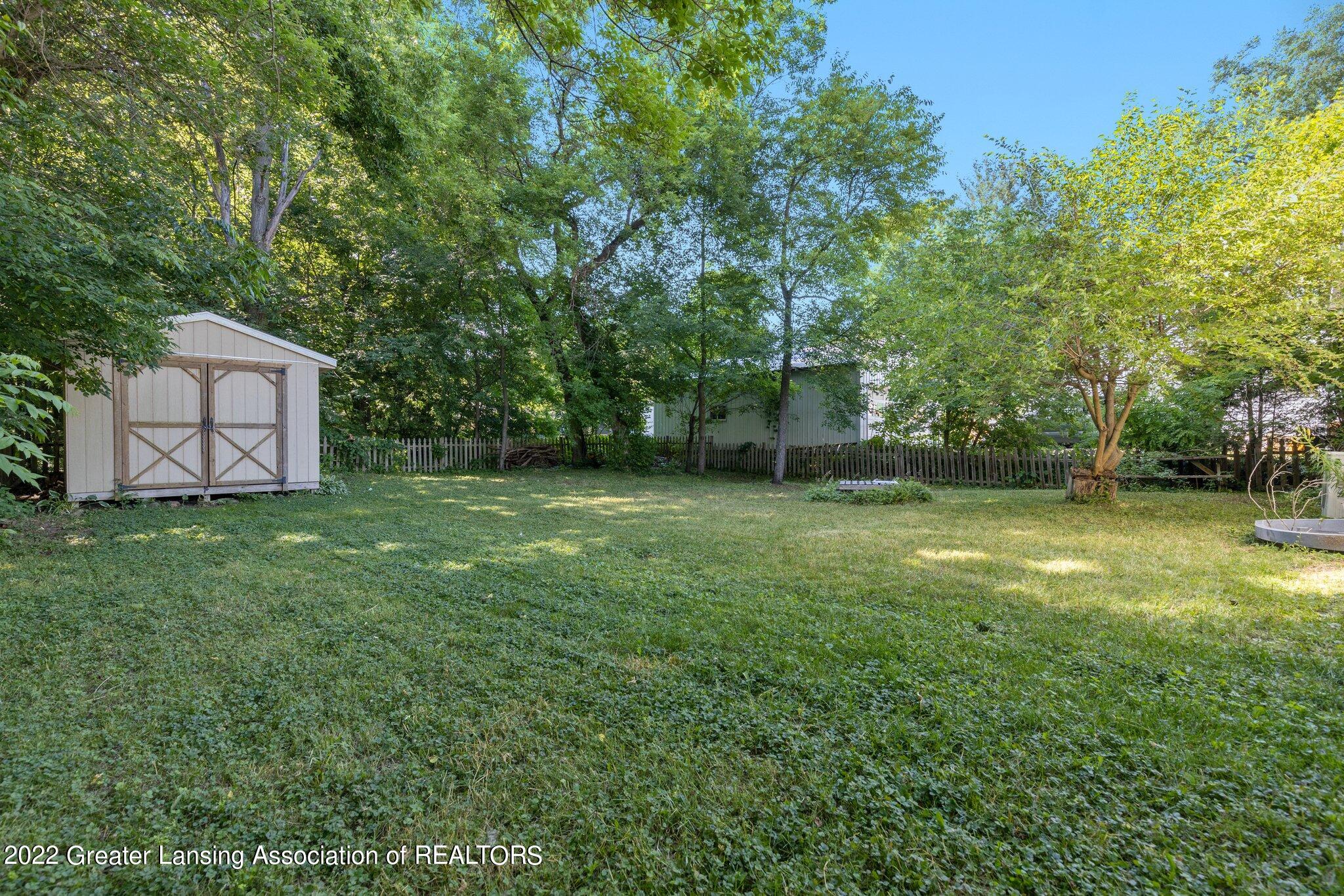 6938 North Aurelius Road Lansing, MI 48911 - Photo 21 of 22 10-web-or-mls-1P6A8802