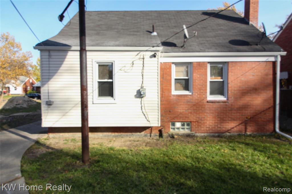 8871 Evergreen Road Detroit, MI 48228 - Photo 14 of 15