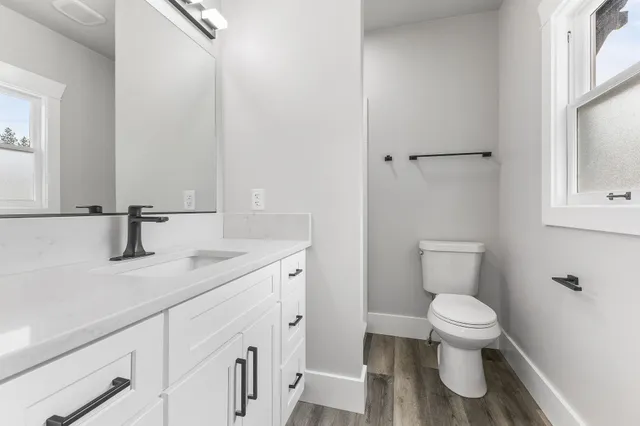 $395,000 | 10212 East 8th Avenue, Spokane Valley, WA 99206