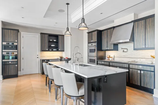 $42,500,000 | 212 West 18th Street, Unit PH2 | Chelsea