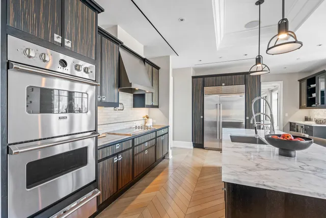 $42,500,000 | 212 West 18th Street, Unit PH2 | Chelsea