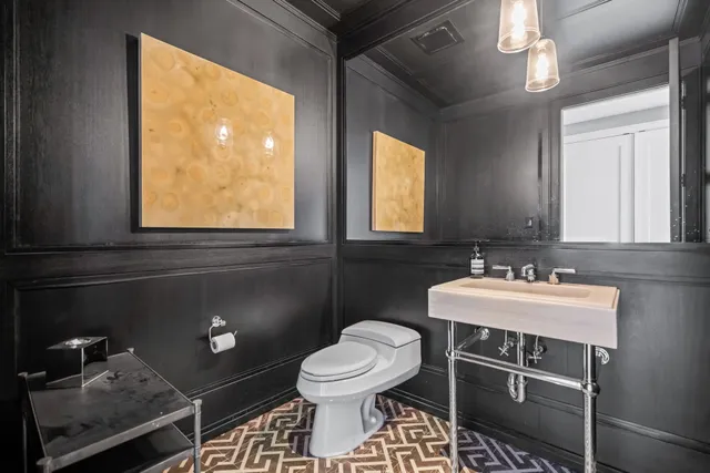 $42,500,000 | 212 West 18th Street, Unit PH2 | Chelsea