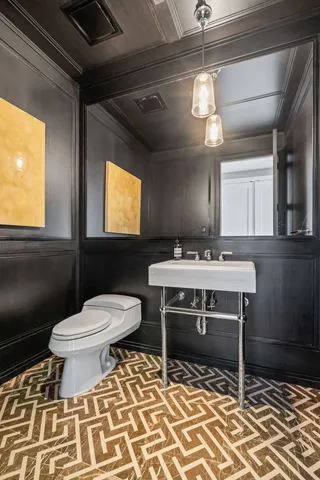 $42,500,000 | 212 West 18th Street, Unit PH2 | Chelsea