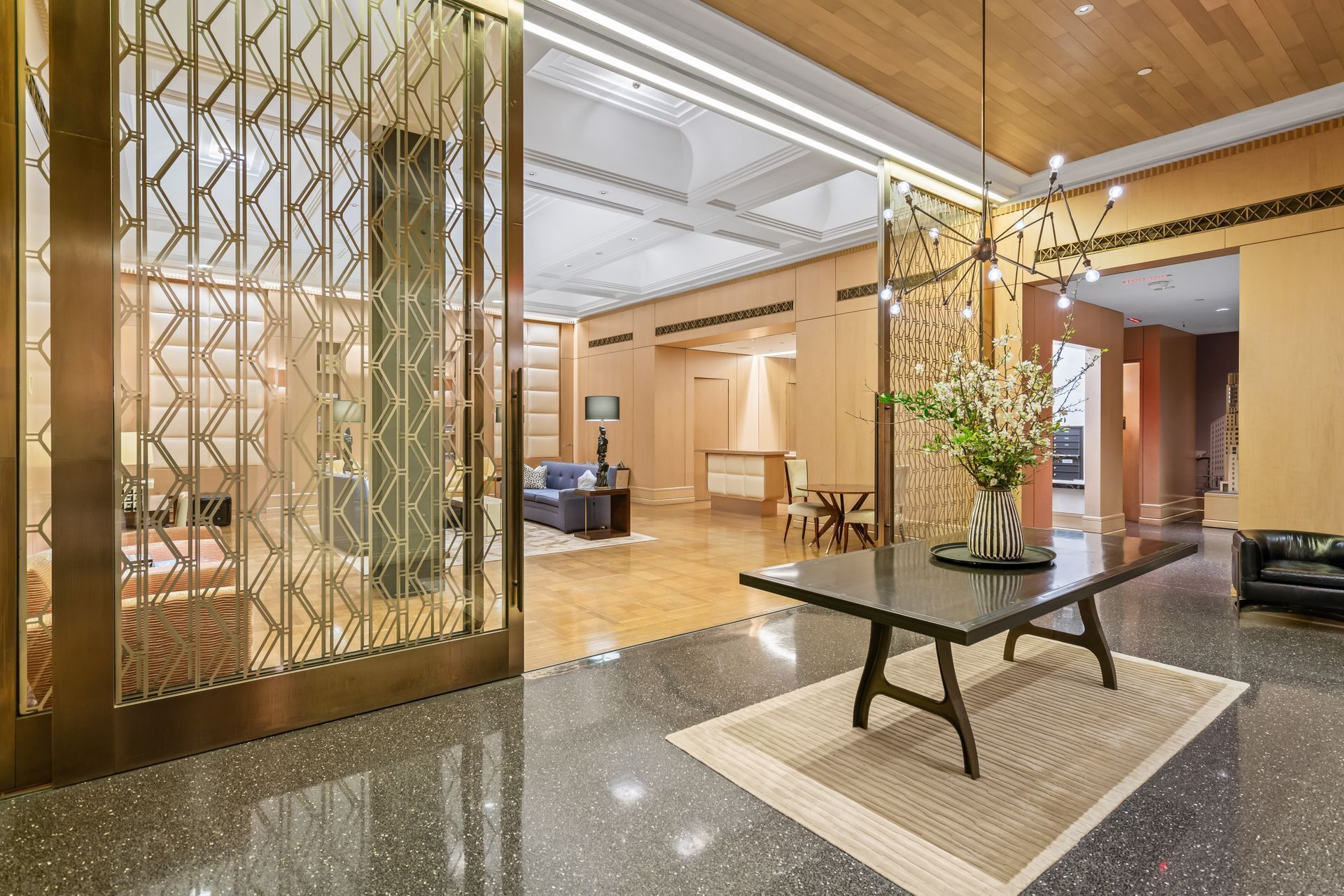 212 West 18th Street, Unit PH2 Manhattan, NY 10011 - Photo 4 of 90