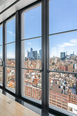 $42,500,000 | 212 West 18th Street, Unit PH2 | Chelsea