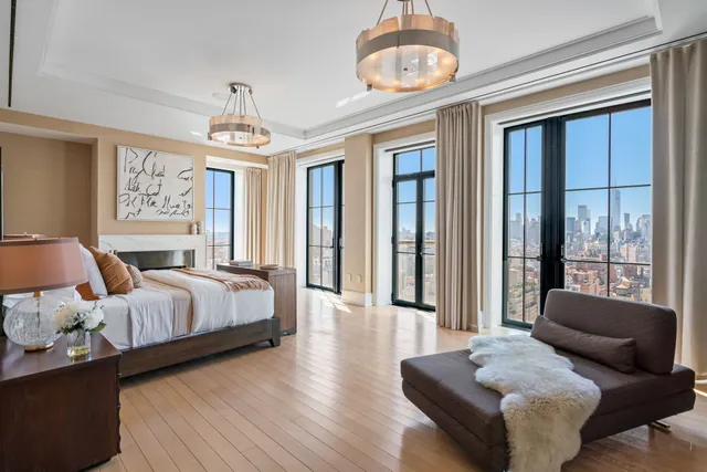 $42,500,000 | 212 West 18th Street, Unit PH2 | Chelsea