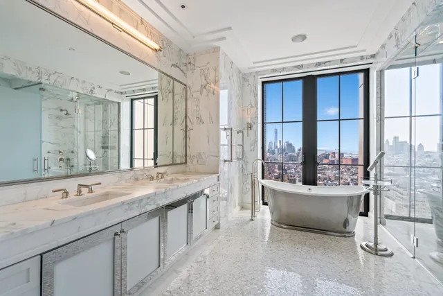 $42,500,000 | 212 West 18th Street, Unit PH2 | Chelsea
