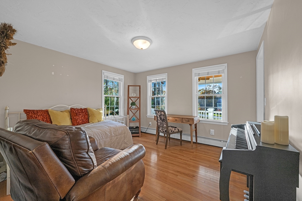 21 Wildbrook Drive Rutland, MA 01543 - Photo 11 of 29