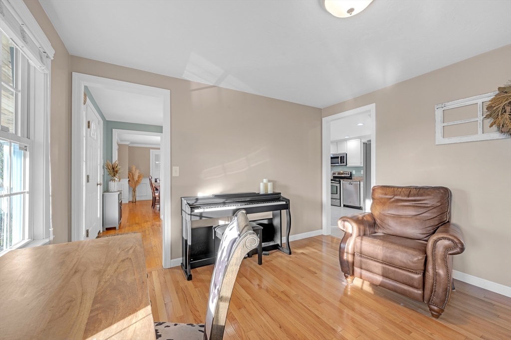 21 Wildbrook Drive Rutland, MA 01543 - Photo 12 of 29