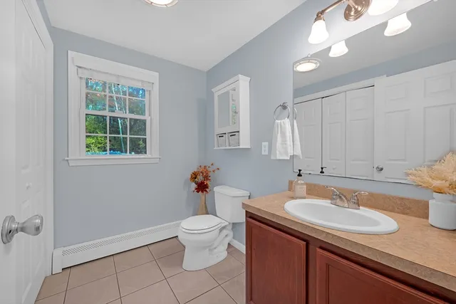 $649,000 | 21 Wildbrook Drive, Rutland, MA 01543