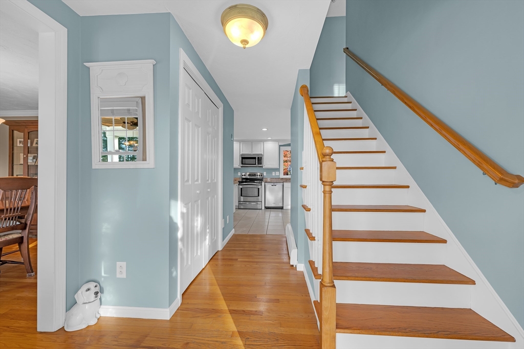 21 Wildbrook Drive Rutland, MA 01543 - Photo 3 of 29