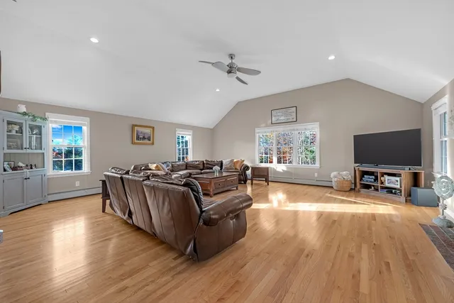 $649,000 | 21 Wildbrook Drive, Rutland, MA 01543