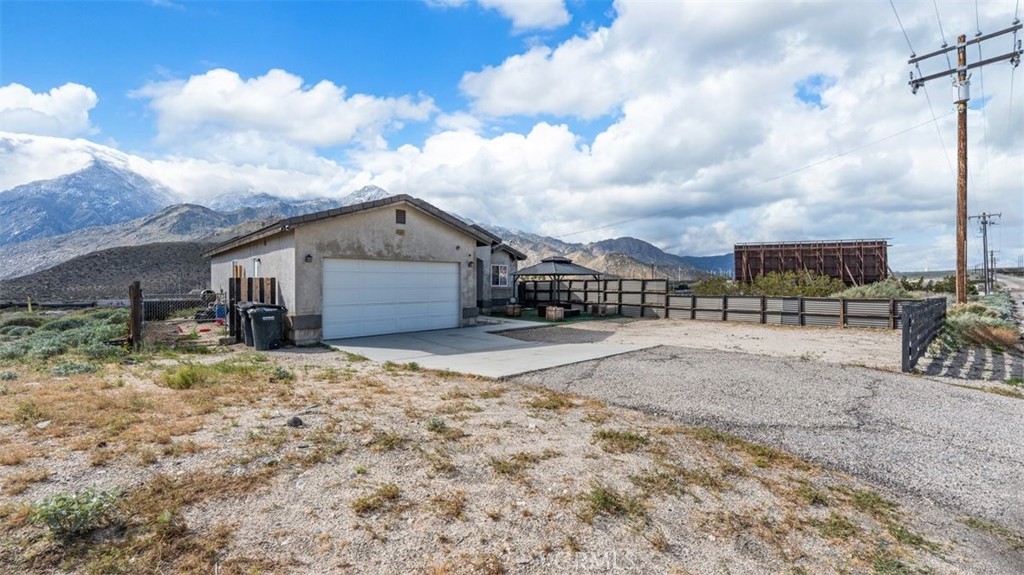 55551 Tamarack Road Whitewater, CA 92282 - Photo 4 of 33