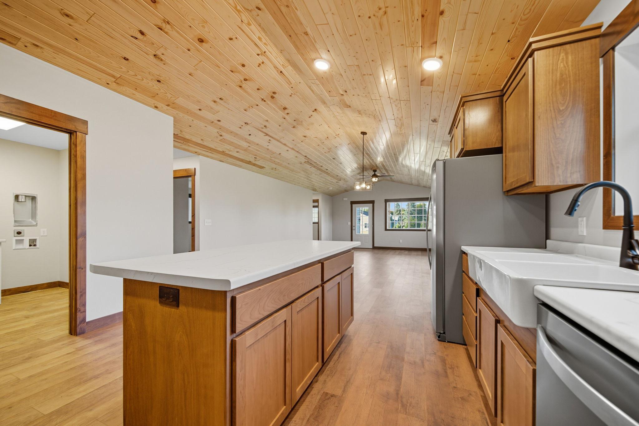 205 West Center Street Amery, WI 54001 - Photo 5 of 36