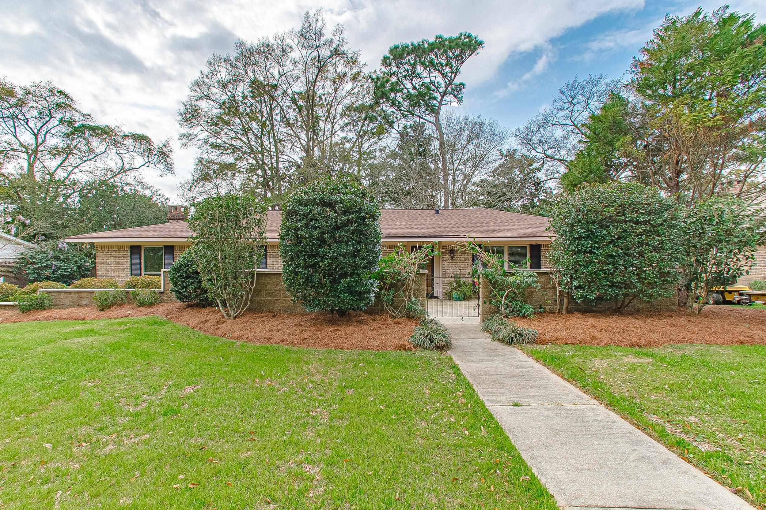 111 Spring Drive Fairhope, AL 36532 - Photo 1 of 50
