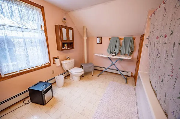 $400,000 | N692 300th Street, Maiden Rock, WI 54750