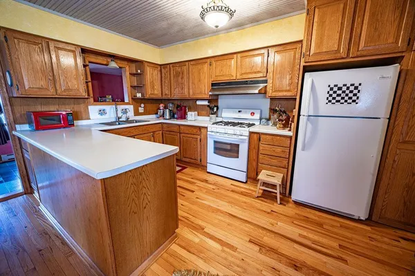 $400,000 | N692 300th Street, Maiden Rock, WI 54750