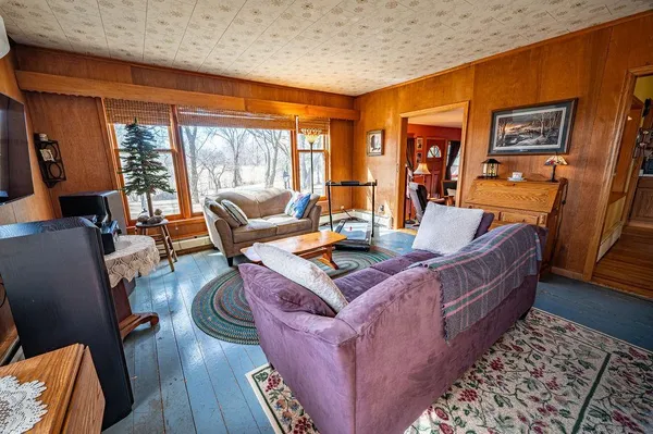 $400,000 | N692 300th Street, Maiden Rock, WI 54750