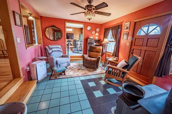 $400,000 | N692 300th Street, Maiden Rock, WI 54750