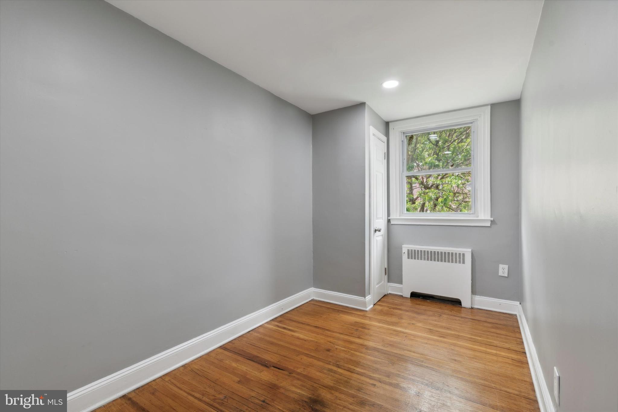 524 Wiltshire Road Upper Darby, PA 19082 - Photo 11 of 15