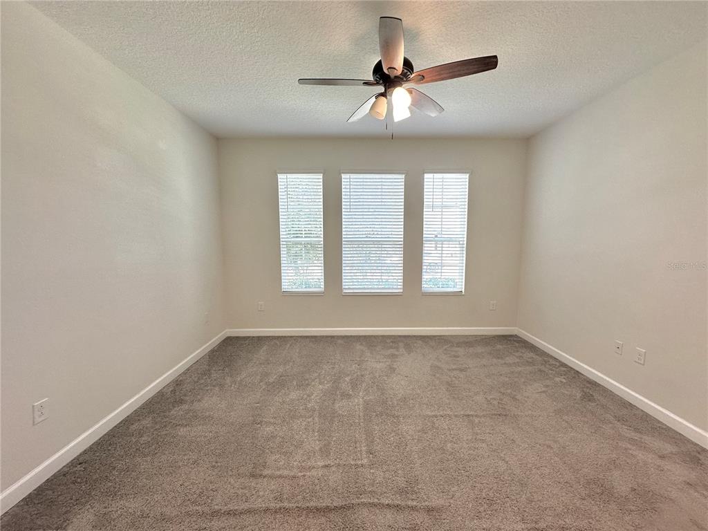 15204 Chapter Way Winter Garden, FL 34787 - Photo 4 of 22 Gallery Image 4