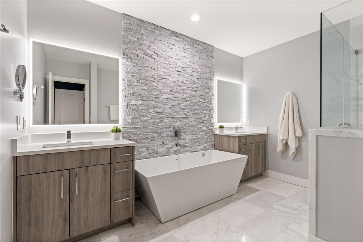 1610 South Carpenter Street, Unit 1S Chicago, IL 60608 - Photo 20 of 27