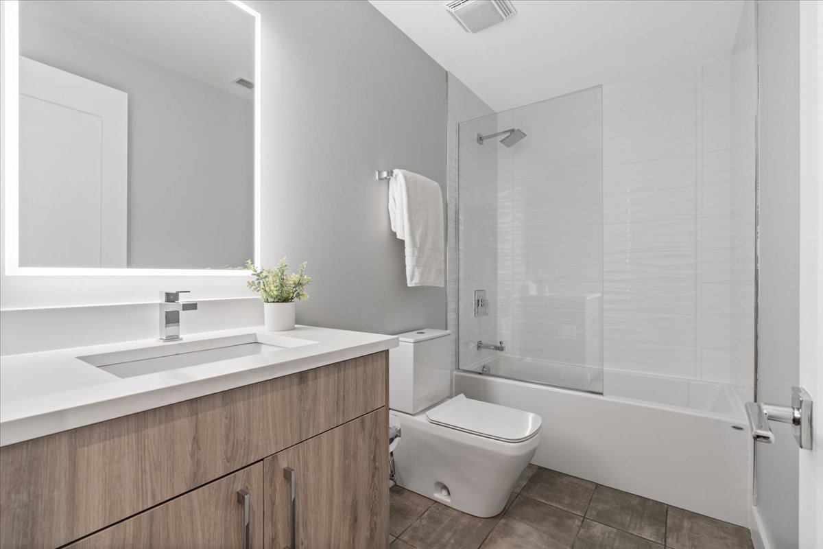 1610 South Carpenter Street, Unit 1S Chicago, IL 60608 - Photo 27 of 27