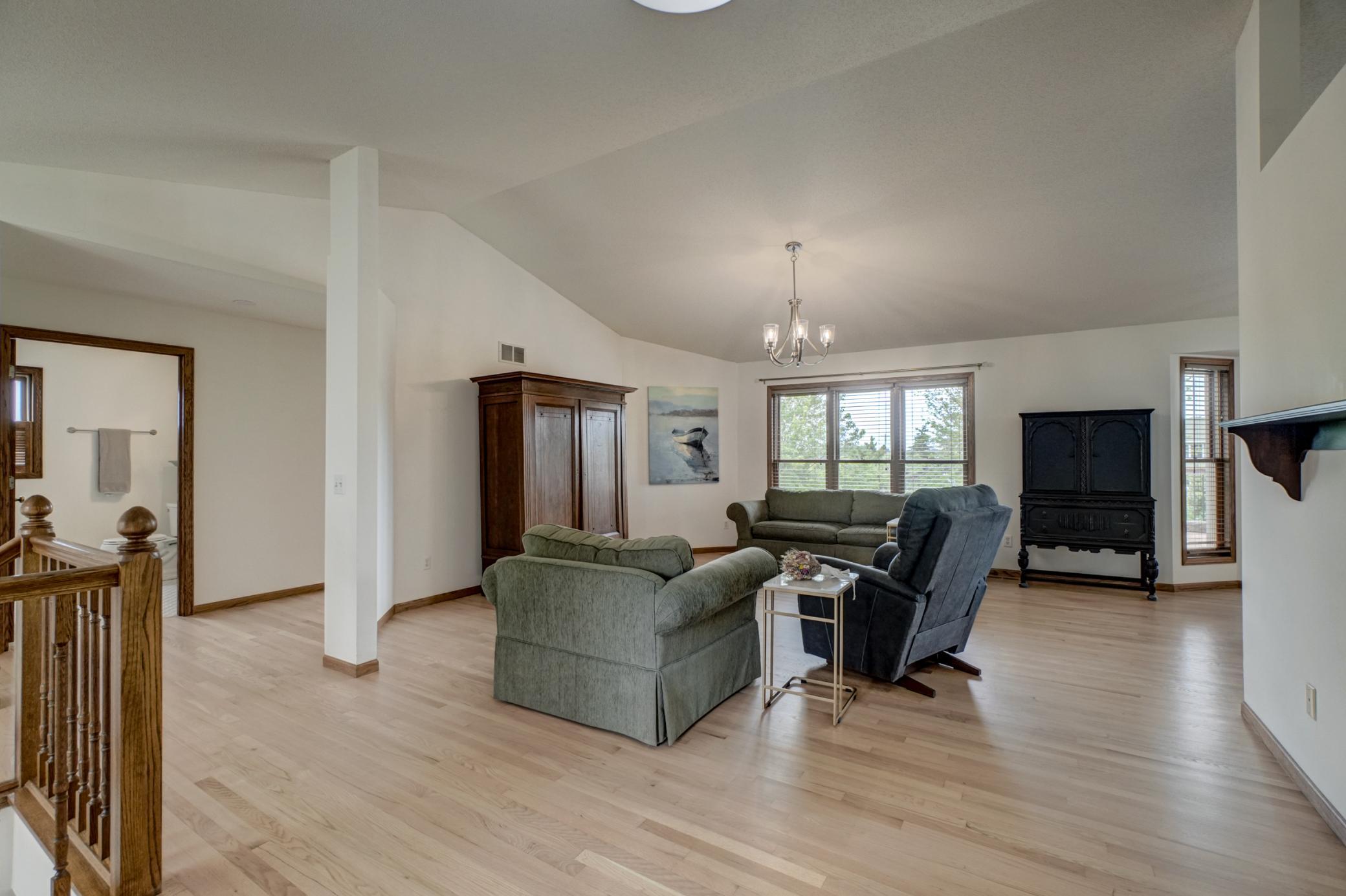 15912 Cascade Path Rosemount, MN 55068 - Photo 2 of 49