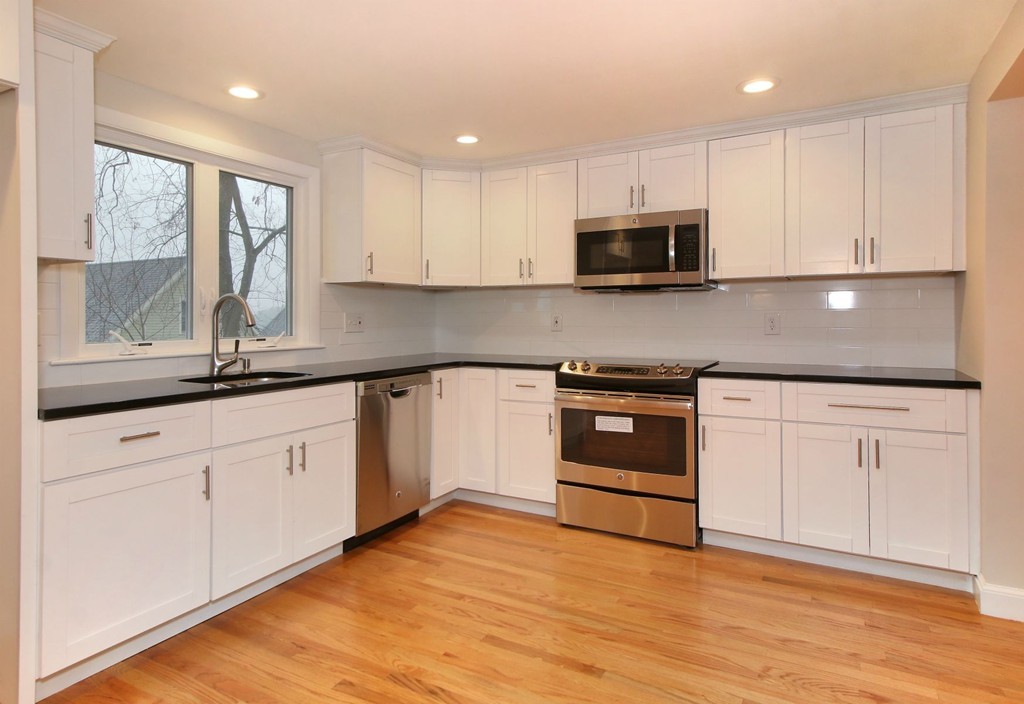15 Frances Road Lexington, MA 02421 - Photo 4 of 17