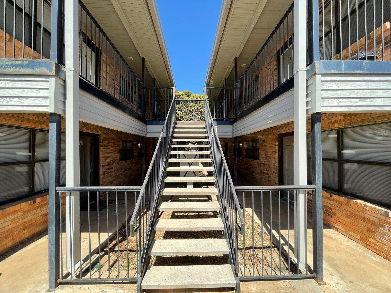 2202 15th Street, Unit 5 Lubbock, TX 79401 - Photo 1 of 10 large - 2026-02-17T152441.473