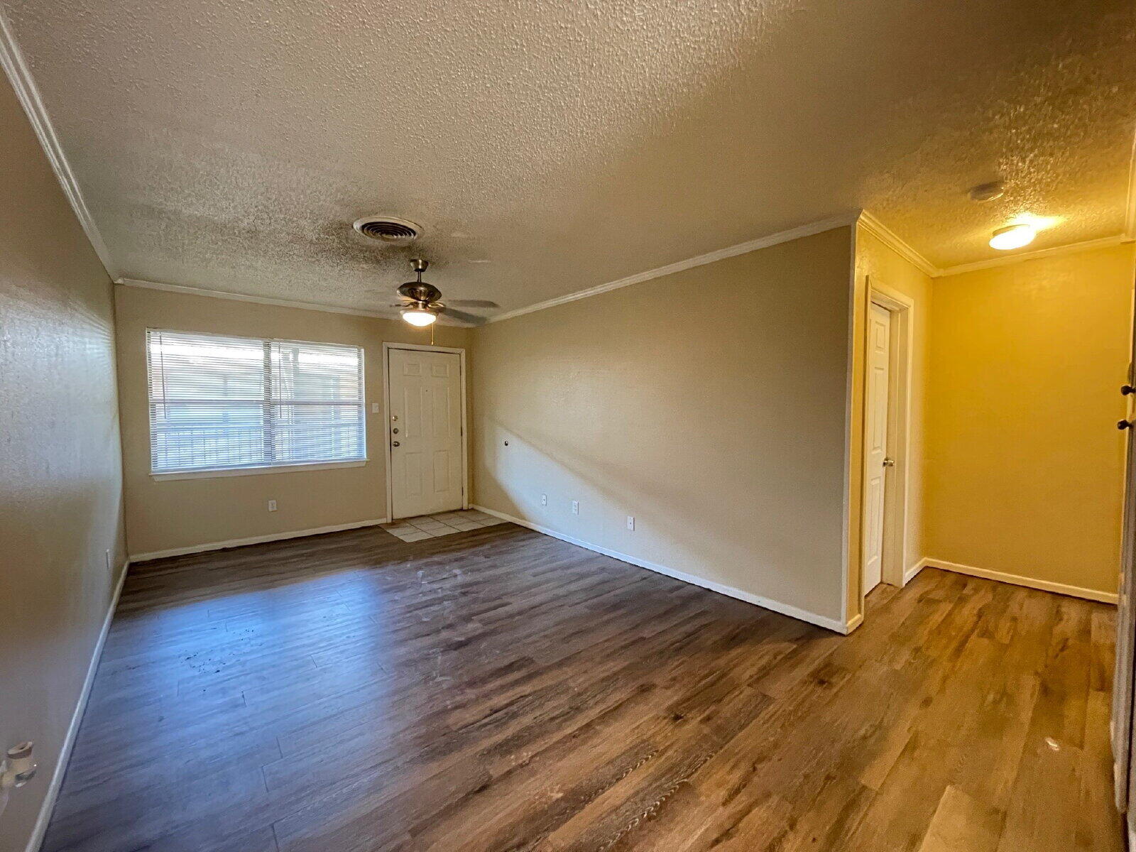 2202 15th Street, Unit 5 Lubbock, TX 79401 - Photo 2 of 10 large - 2026-02-17T152422.597