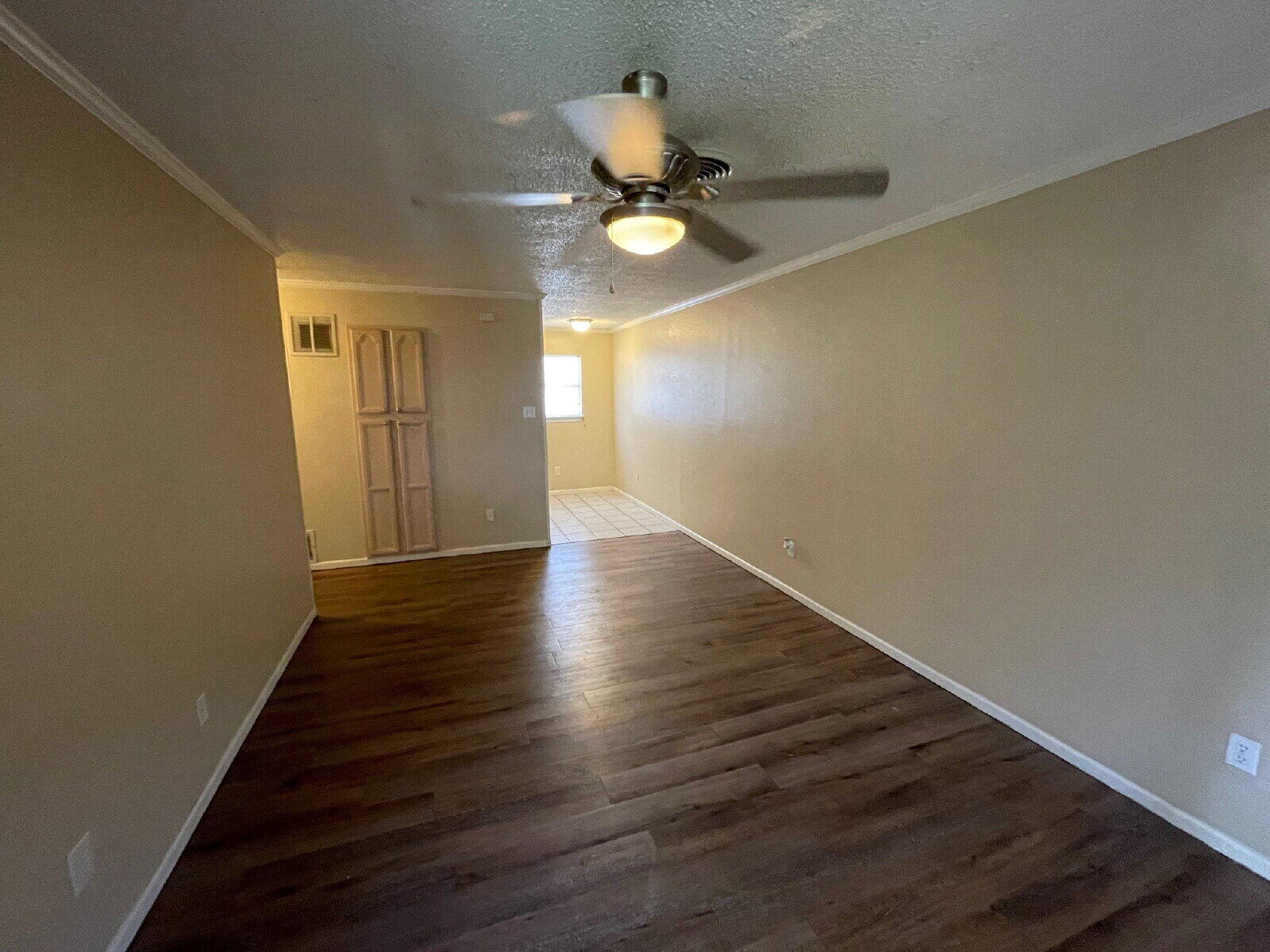 2202 15th Street, Unit 5 Lubbock, TX 79401 - Photo 4 of 10 large - 2026-02-17T152402.700