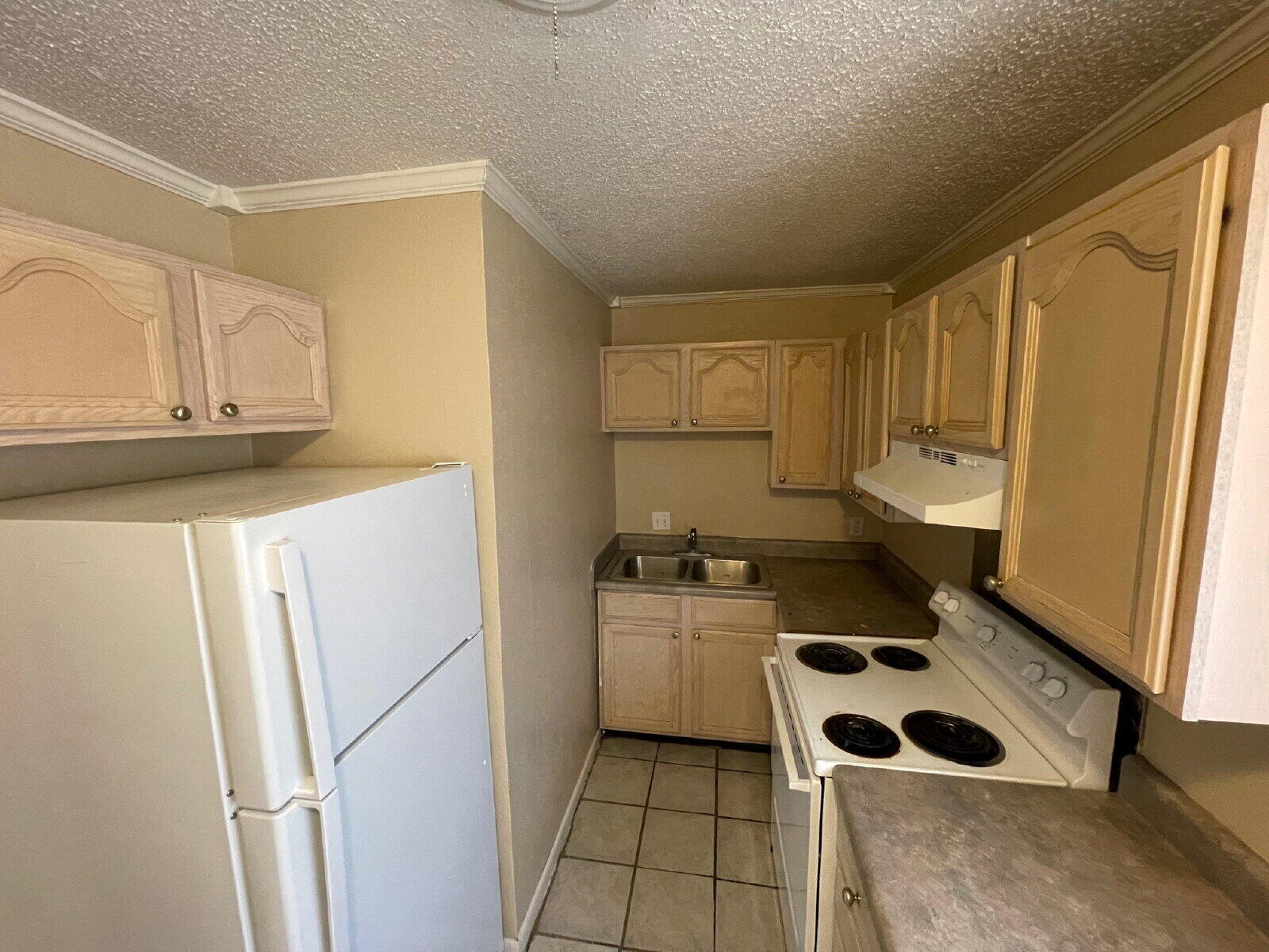 2202 15th Street, Unit 5 Lubbock, TX 79401 - Photo 5 of 10 large - 2026-02-17T152357.994