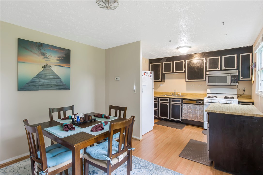 177 Planet Street Rochester, NY 14606 - Photo 13 of 26