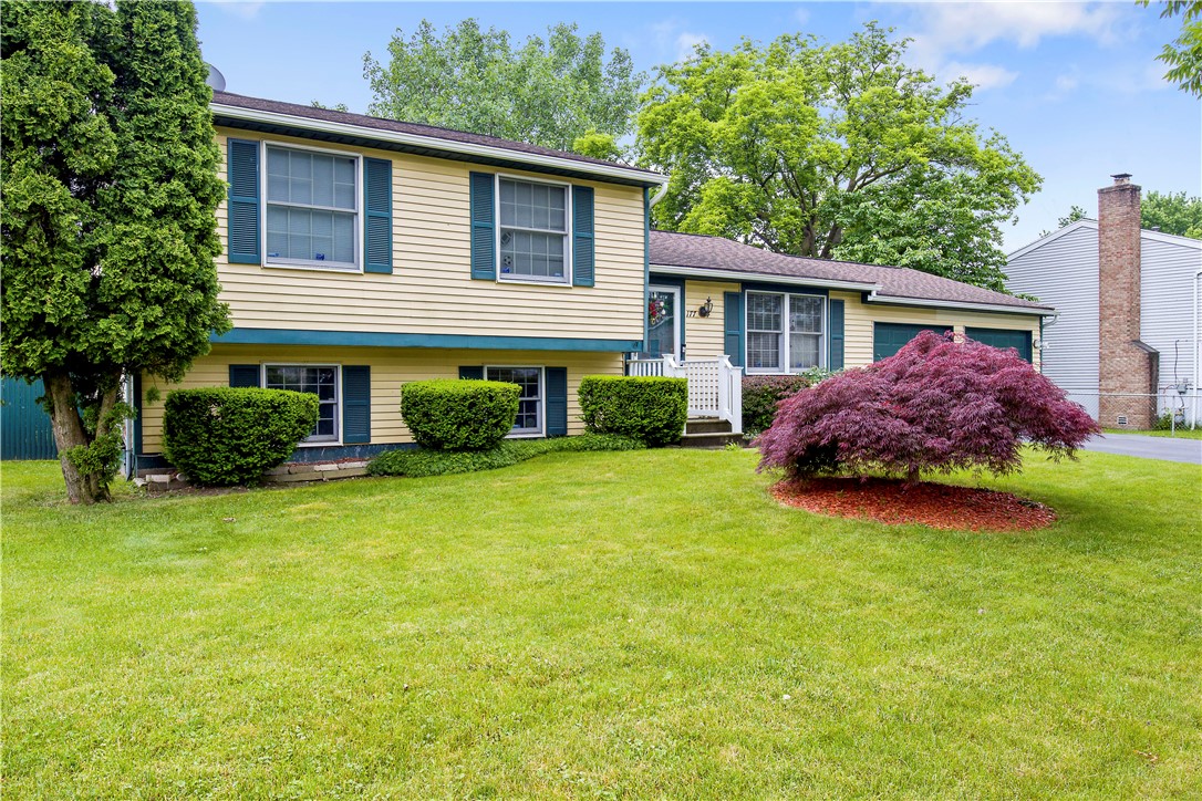 177 Planet Street Rochester, NY 14606 - Photo 2 of 26