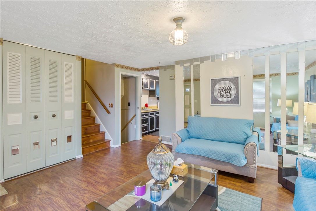 177 Planet Street Rochester, NY 14606 - Photo 7 of 26