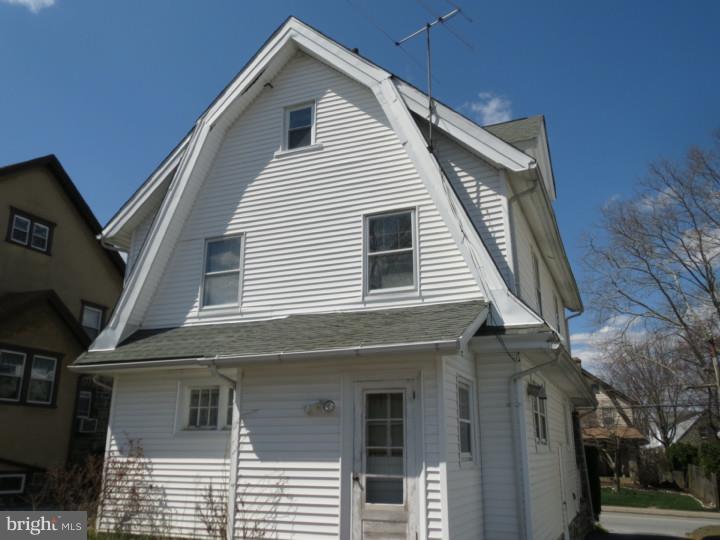 215 North Manoa Road Havertown, PA 19083 - Photo 5 of 21 Exterior Back