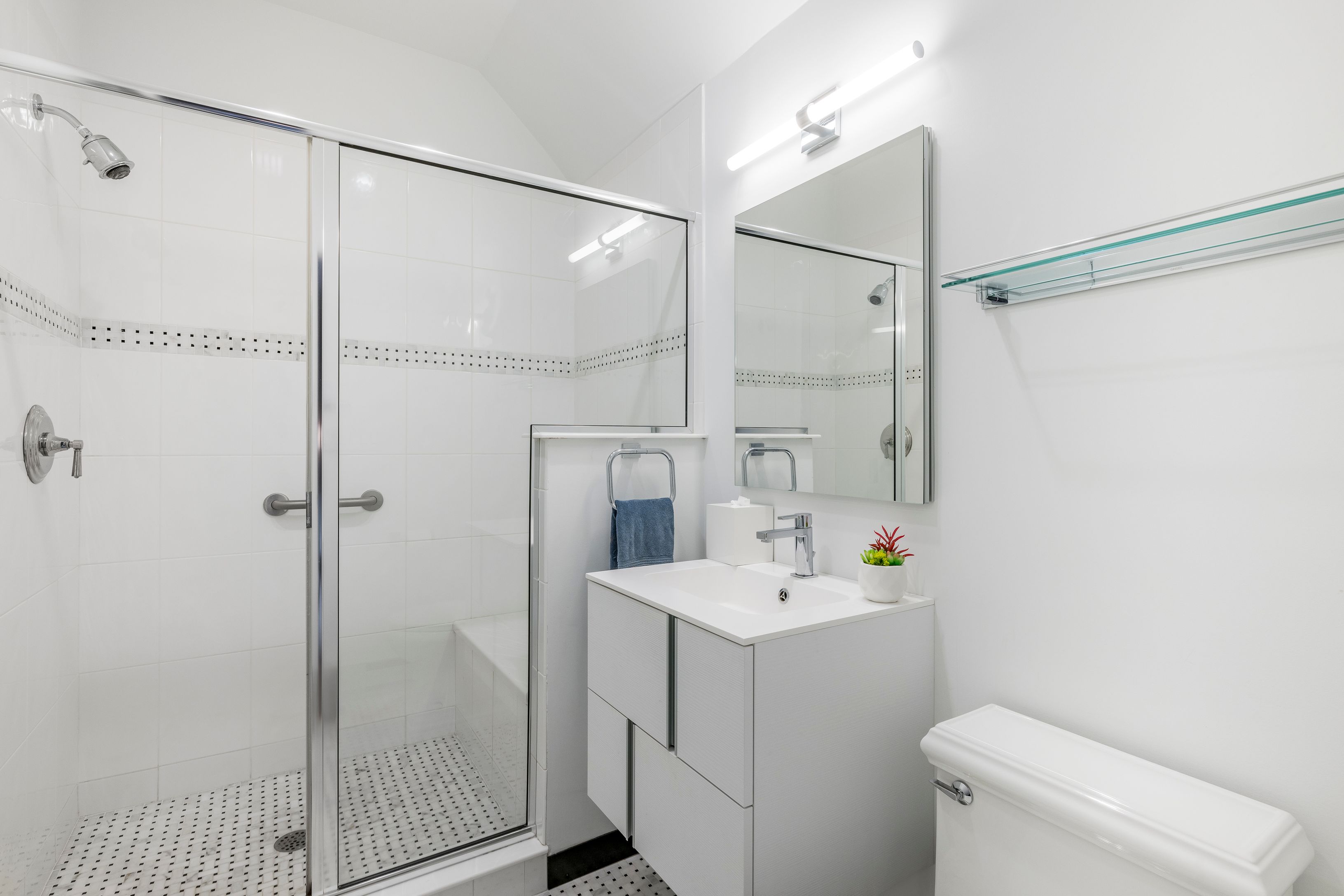 7 Cove Point Court Water Mill, NY 11976 - Photo 15 of 33