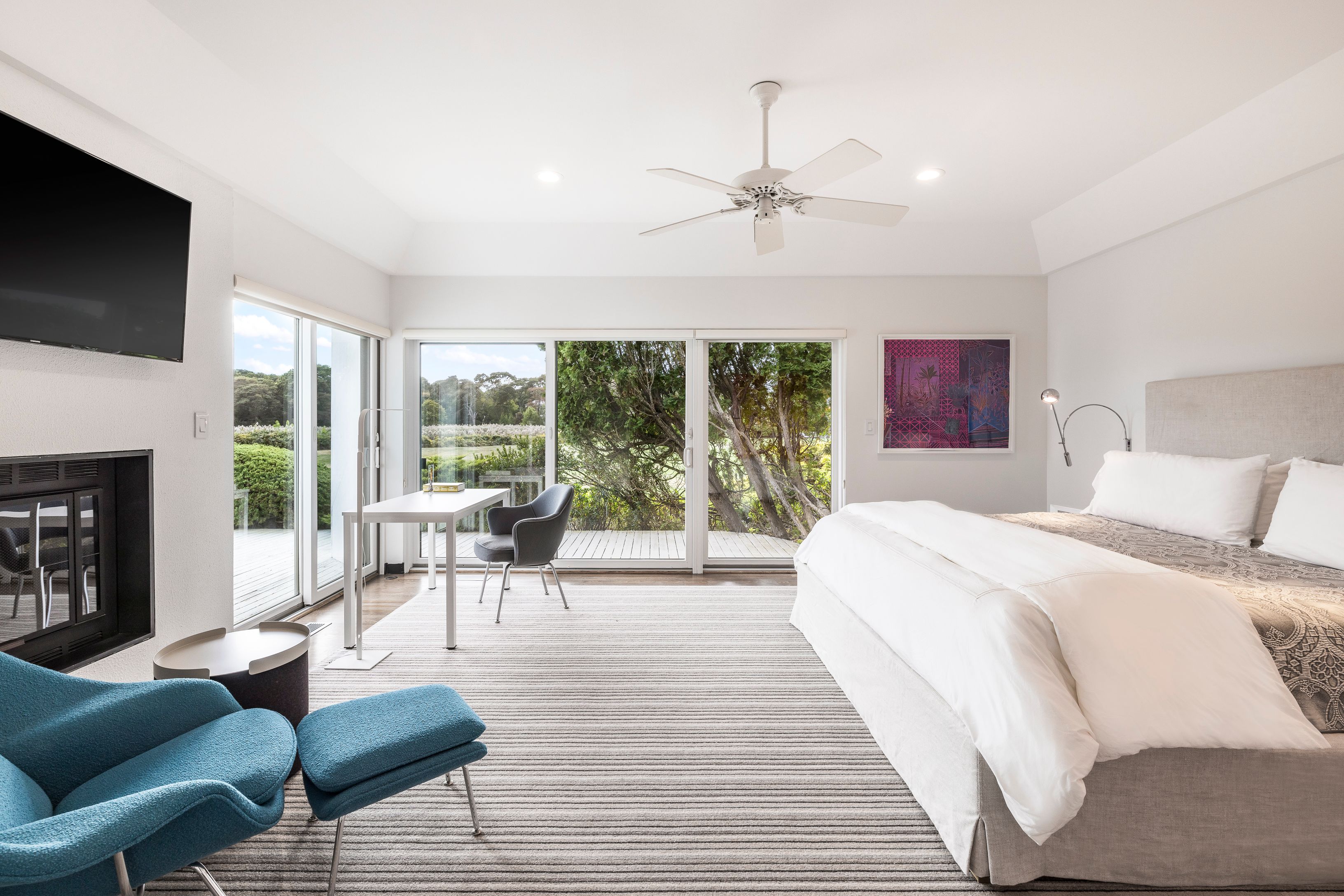 7 Cove Point Court Water Mill, NY 11976 - Photo 9 of 33