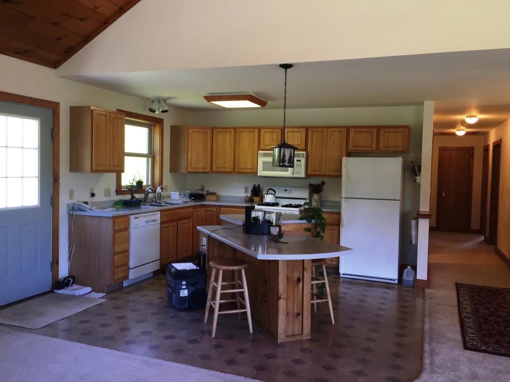 151 Hillside Road Wallingford, VT 05773 - Photo 11 of 32 Gallery Image 11
