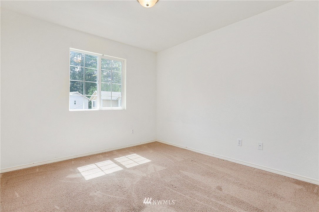 4127 240 Place Southeast Bothell, WA 98021 - Photo 19 of 22