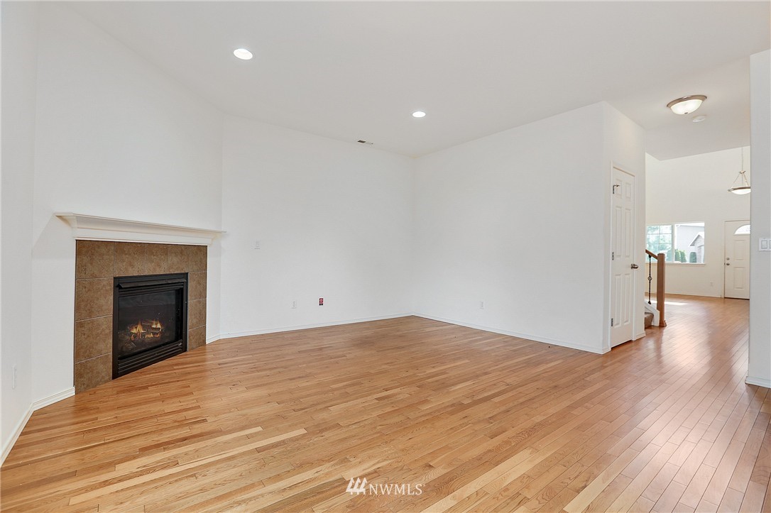 4127 240 Place Southeast Bothell, WA 98021 - Photo 6 of 22