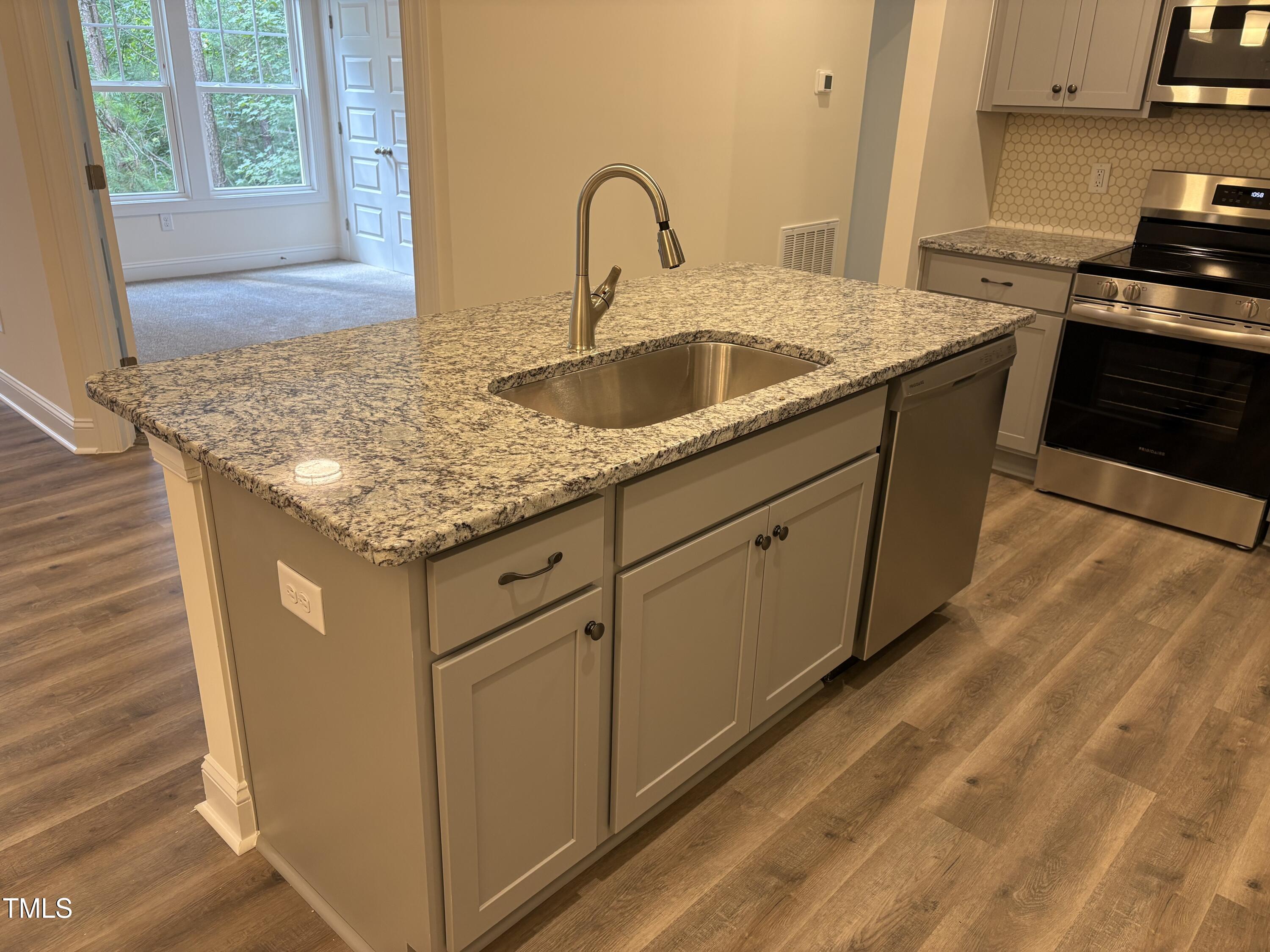 617 Weather Ridge Lane, Unit 32 Cary, NC 27513 - Photo 7 of 18 IMG_0588