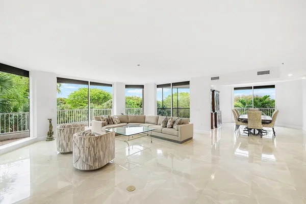$1,700,000 | 20320 Fairway Oaks Drive, Unit 331, Boca Raton, FL 33434