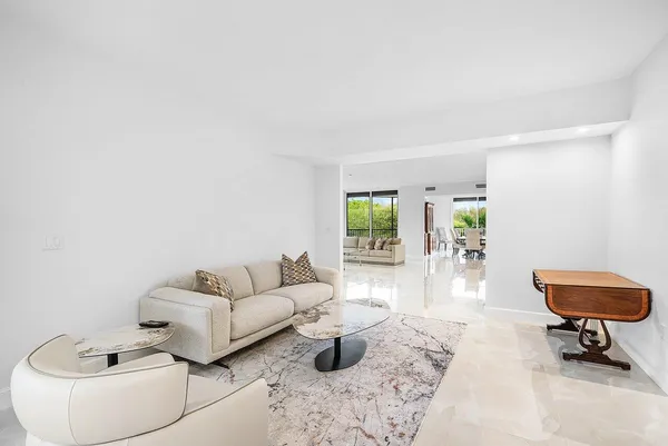 $1,700,000 | 20320 Fairway Oaks Drive, Unit 331, Boca Raton, FL 33434