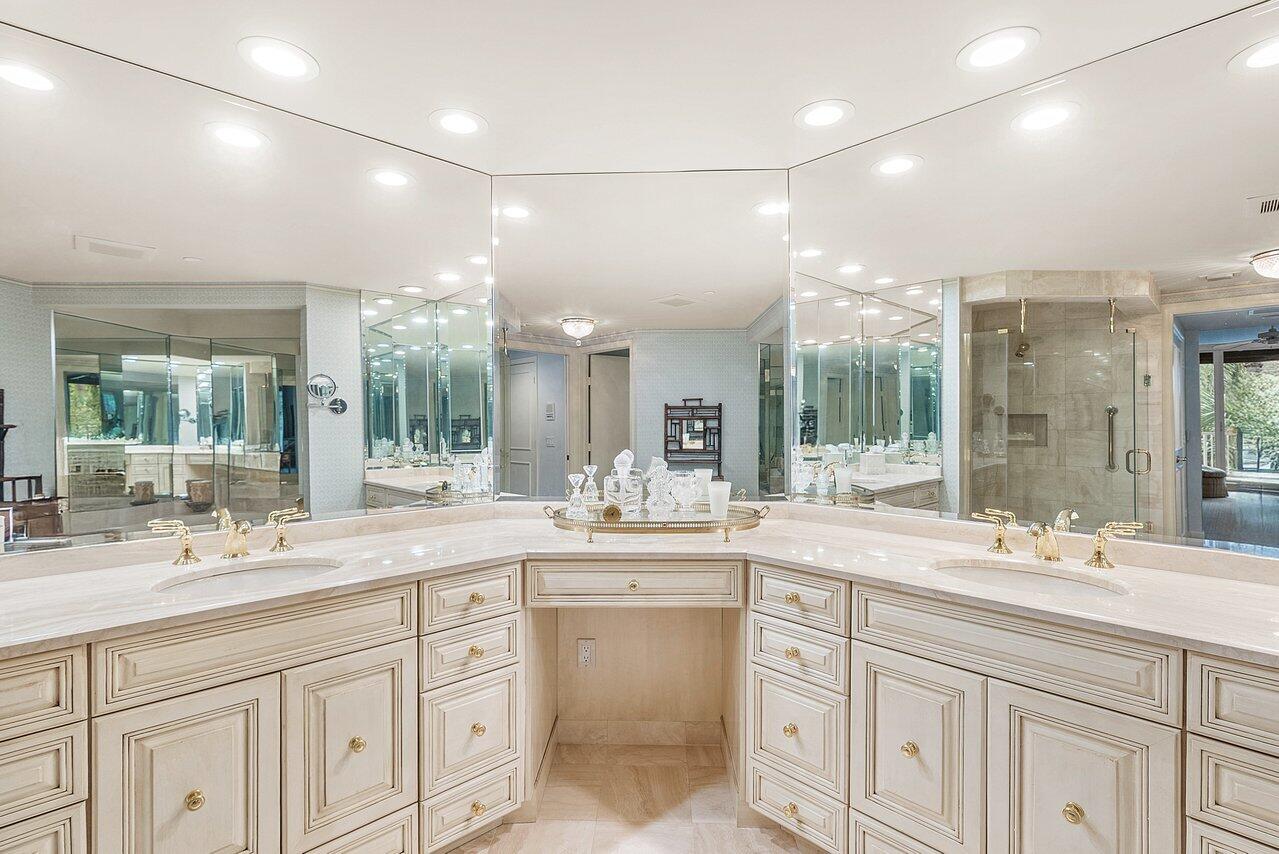 20320 Fairway Oaks Drive, Unit 331 Boca Raton, FL 33434 - Photo 35 of 61 035-20320FairwayOaksDrive-331-BocaRaton-