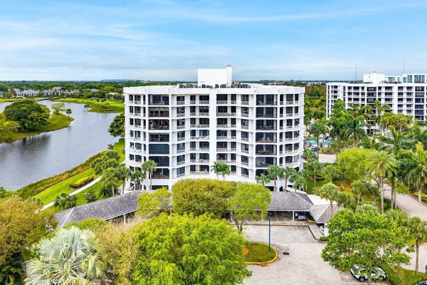 $1,700,000 | 20320 Fairway Oaks Drive, Unit 331, Boca Raton, FL 33434