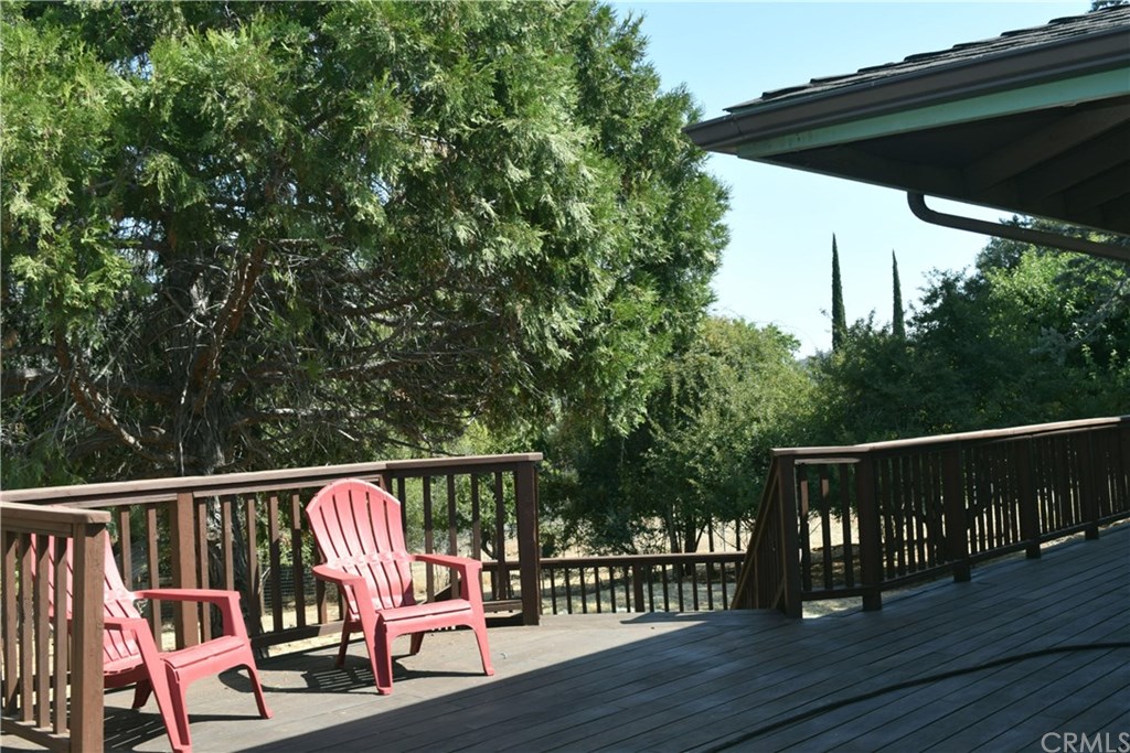 5087 Mueller Road Mariposa, CA 95338 - Photo 3 of 33 Gallery Image 3
